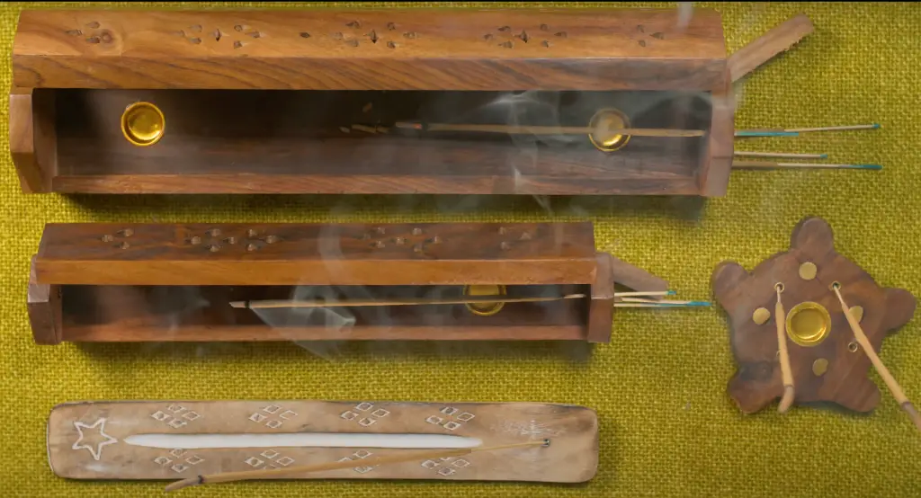 lemongrass incense for meditation